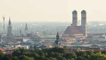Blick auf München mit Sicht auf die Frauenkirche